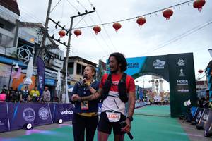 BIB: 5587
                            <button type="button" onclick="openModal(21897118)" class="btn btn-primary btn-sm float-right btn-popup" data-toggle="modal" data-target=".modal-high-quality">
                        <i class="fas fa-shopping-cart"></i> Add to Cart
                    </button>
                                            <button type="button" onclick="isThisMe(21897118, true)" class="btn btn-success btn-sm float-right btn-popup btn-isme hidden" data-toggle="tooltip" data-placement="bottom" title="นี่คือรูปของคุณใช่ไหม คลิกที่นี่เพื่อเอาเข้าอัลบั้ม">
                        <i class="fas fa-plus"></i> Add to album
                    </button>
                    <button type="button" onclick="isThisMe(21897118, false)" class="btn btn-warning btn-sm float-right btn-popup btn-isnotme hidden">
                        <i class="fas fa-ban"></i> Remove from album
                    </button>